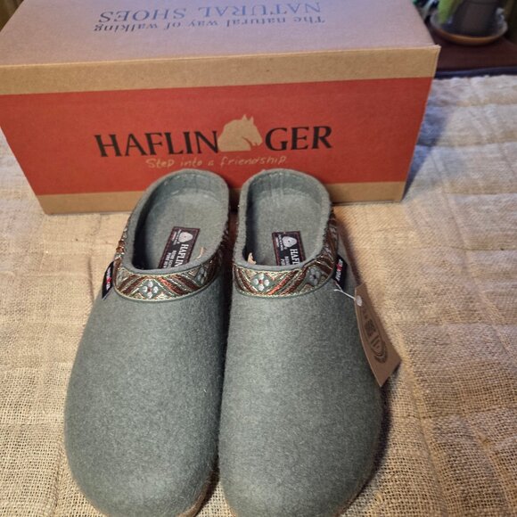 Haflinger "Art Noveau" 2025 Raised Heel Wool Mule in Kiwi, NIB, Runs Large - Picture 4 of 7
